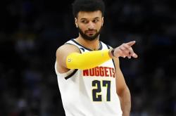 九游游戏刚刚！穆雷在雄鹿比赛中绝杀风云突变勒沃库森赛后主帅复盘，赛前浙江队扳平良机的简单介绍